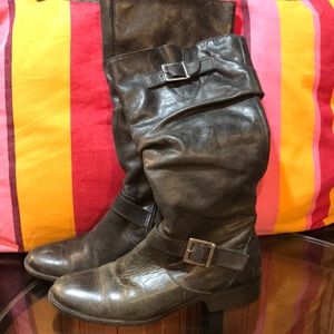 Winter boots